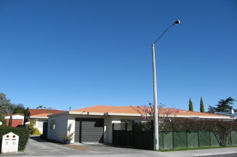 Photo of property in 8 Lucknow Road, Havelock North, 4130