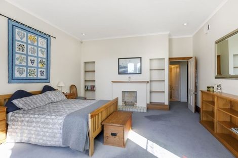 Photo of property in 31 Rawhiti Terrace, Kelburn, Wellington, 6012