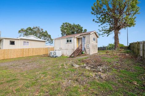 Photo of property in 929 Whangaparaoa Road, Manly, Whangaparaoa, 0930