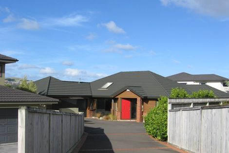 Photo of property in 10 Radstock Grove, Churton Park, Wellington, 6037