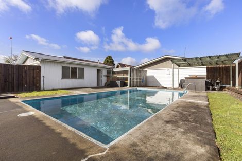 Photo of property in 364 Main Road, Huapai, Kumeu, 0810