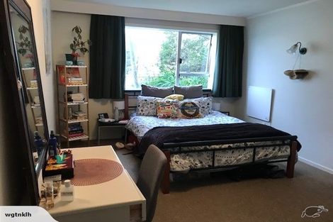 Photo of property in Grafon Court Flats, 53u2 Grafton Road, Roseneath, Wellington, 6011