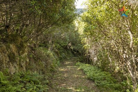 Photo of property in 380 Moores Valley Road, Wainuiomata, 5373