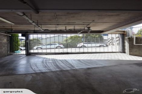 Photo of property in 8k Finlay Terrace, Mount Cook, Wellington, 6021