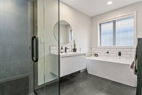 Photo of property in 9 Hehan Close, Cambridge, 3434