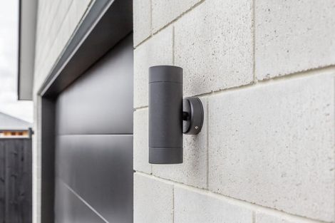 Photo of property in 9 Crosado Place, Rolleston, 7614