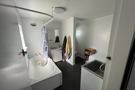 Photo of property in 18 Tamar Street, Island Bay, Wellington, 6023