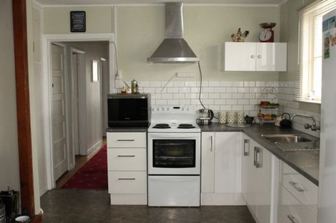 Photo of property in 66 Rintoul Street, Westport, 7825