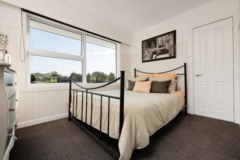 Photo of property in 156 Hinewa Road, Otumoetai, Tauranga, 3110