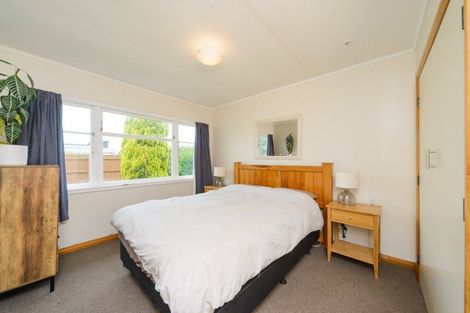 Photo of property in 81 Thames Street, Rongotea, 4476