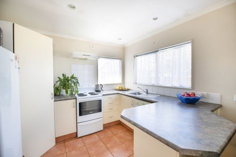 Photo of property in 8a Barton Avenue, Marewa, Napier, 4110
