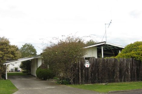 Photo of property in 8 Limbrick Street, Waipawa, 4210