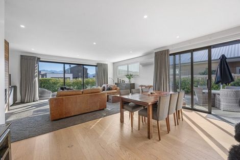 Photo of property in 53 Tenby Street, Wanaka, 9305