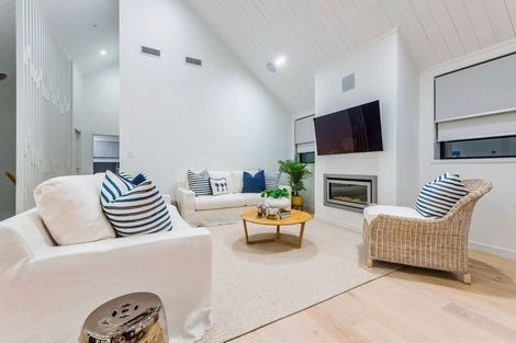 Photo of property in 42 Catalina Drive, Hobsonville, Auckland, 0616
