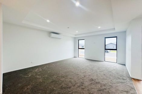 Photo of property in 3 Cousins Street, Woodend, 7691