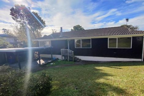 Photo of property in 4 Kilcar Place, Massey, Auckland, 0614