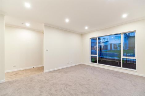 Photo of property in 175 Godfrey Drive, Orewa, 0931