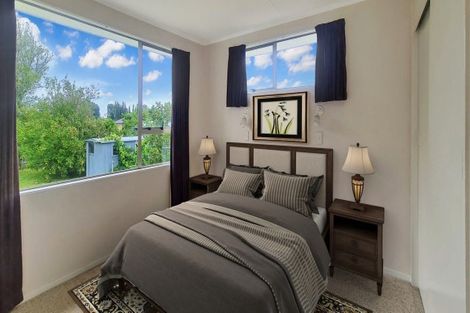 Photo of property in 24 Oaklea Avenue, Marton, 4710