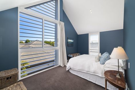 Photo of property in 51 Jeffreys Road, Bryndwr, Christchurch, 8052