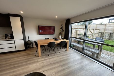 Photo of property in 4 St Claire Road, Silverdale, 0932