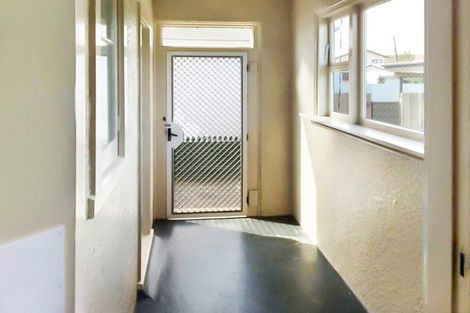 Photo of property in 14 Tinirau Street, Whanganui East, Whanganui, 4500