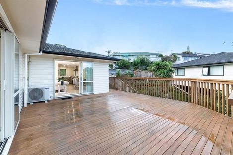 Photo of property in 46b Roick Parade, Glen Eden, Auckland, 0602