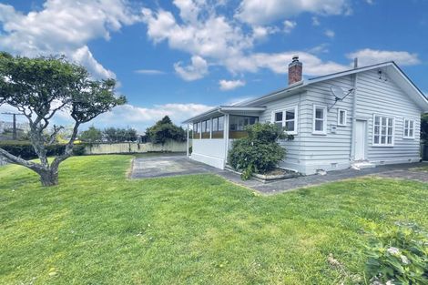 Photo of property in 2 Nield Road, Manurewa, Auckland, 2102