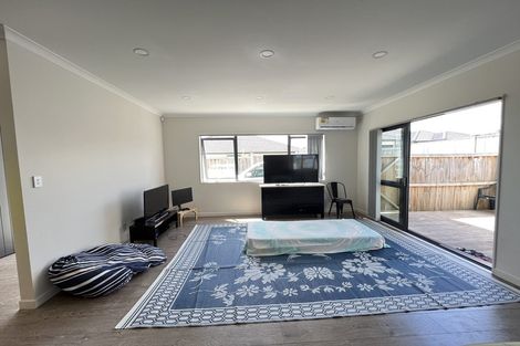 Photo of property in 45 Okawa Avenue, Papakura, 2110