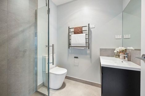 Photo of property in 2/44 Rose Berry Crescent, Flagstaff, Hamilton, 3210