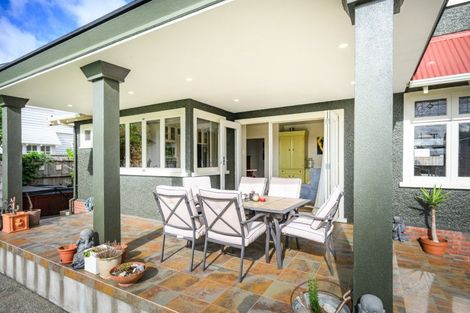 Photo of property in 3 Massey Street, Palmerston North, 4414