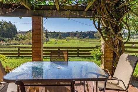 Photo of property in 54 Potts Road, Koputaroa, Shannon, 5571