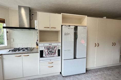 Photo of property in 9 Mariners Way, Whitby, Porirua, 5024