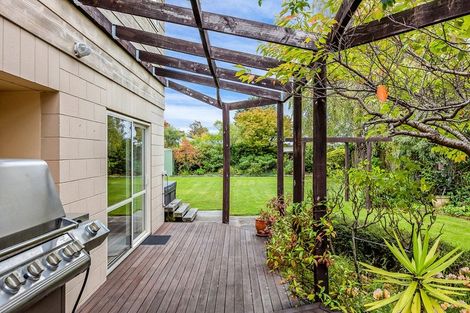 Photo of property in 16 Ngaio Street, Saint Martins, Christchurch, 8022