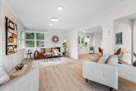 Photo of property in 13 Coletta Lane, Te Atatu South, Auckland, 0610