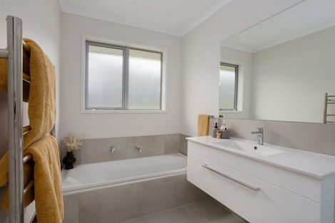 Photo of property in 26 Trans Tasman Way, Pyes Pa, Tauranga, 3112