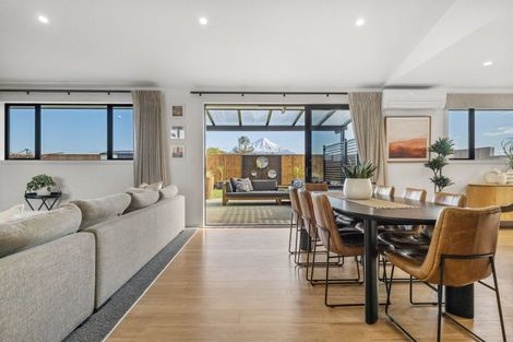 Photo of property in 11 Midsummer Avenue, Stratford, 4332