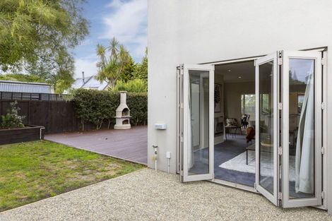Photo of property in 1/745 Acacia Bay Road, Acacia Bay, Taupo, 3330