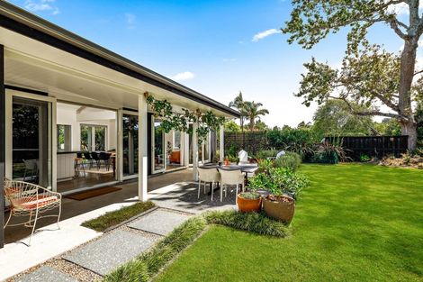 Photo of property in 1 Sandpiper Avenue, Point Wells, Warkworth, 0986