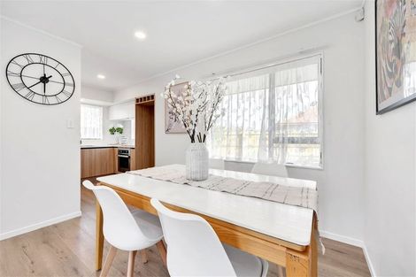 Photo of property in 13 Eroni Clarke Close, Flat Bush, Auckland, 2019
