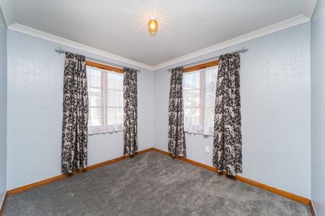 Photo of property in 6 Birmingham Street, Takaro, Palmerston North, 4412
