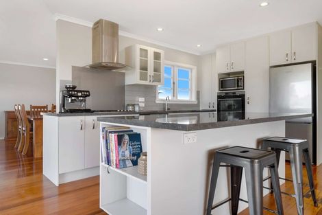 Photo of property in 217 Glenbrook Station Road, Glenbrook, Waiuku, 2681