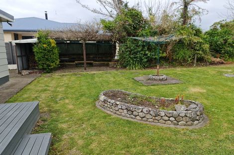 Photo of property in 150 Queen Street, Westport, 7825