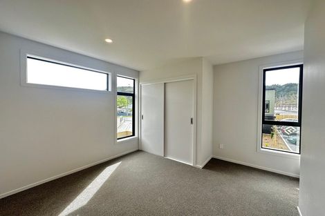 Photo of property in 21/7 Johnston Grove, Taita, Lower Hutt, 5011