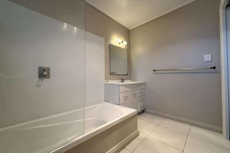Photo of property in 21 Clyma Street, Elderslea, Upper Hutt, 5018