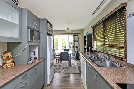 Photo of property in 13 Kirkcaldy Place, Flaxmere, Hastings, 4120