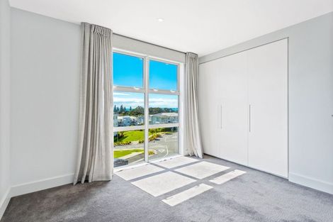 Photo of property in 65 Landmark Terrace, Orewa, 0931