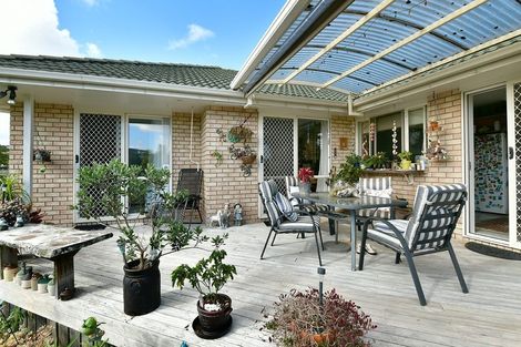 Photo of property in 29 Cabeleigh Drive, Helensville, 0800