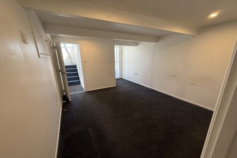 Photo of property in 35 Toru Street, Te Atatu Peninsula, Auckland, 0610