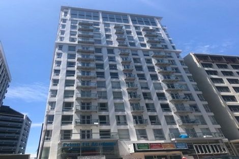 Photo of property in Terrace Heights Apartments, 9b/163 The Terrace, Wellington Central, Wellington, 6011