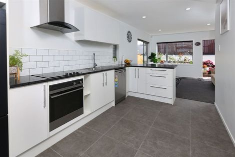 Photo of property in 65d Metcalfe Road, Ranui, Auckland, 0612